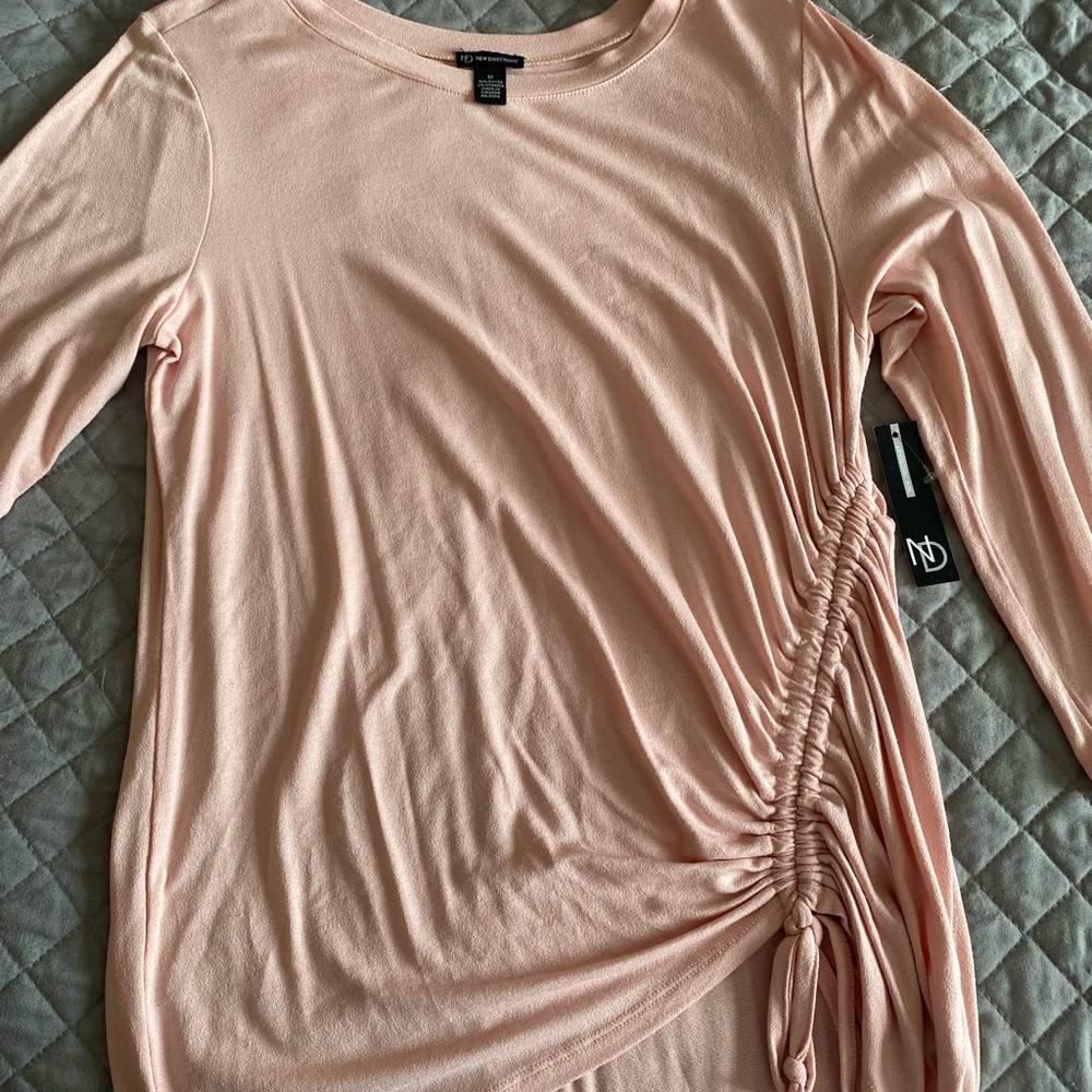 Blush side detail quarter length sleeve shirt